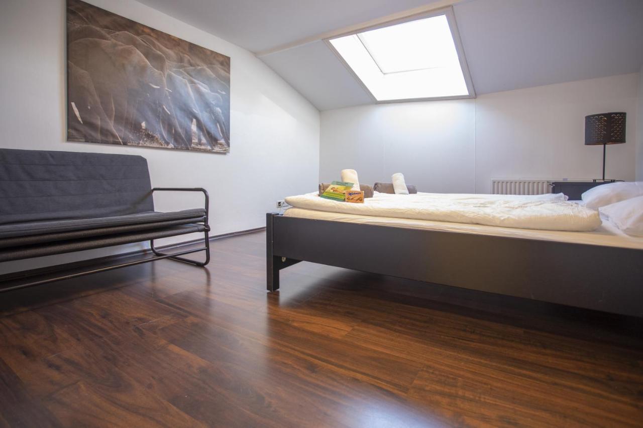 Cozy Old Town Apartment Hall in Tirol Luaran gambar